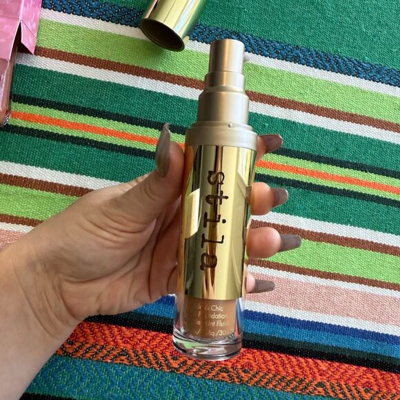 Stila Hide & Chic Foundation Tan 4 + Jefree Star Liquid Concealer Orange Bundle - Picture 5 of 9